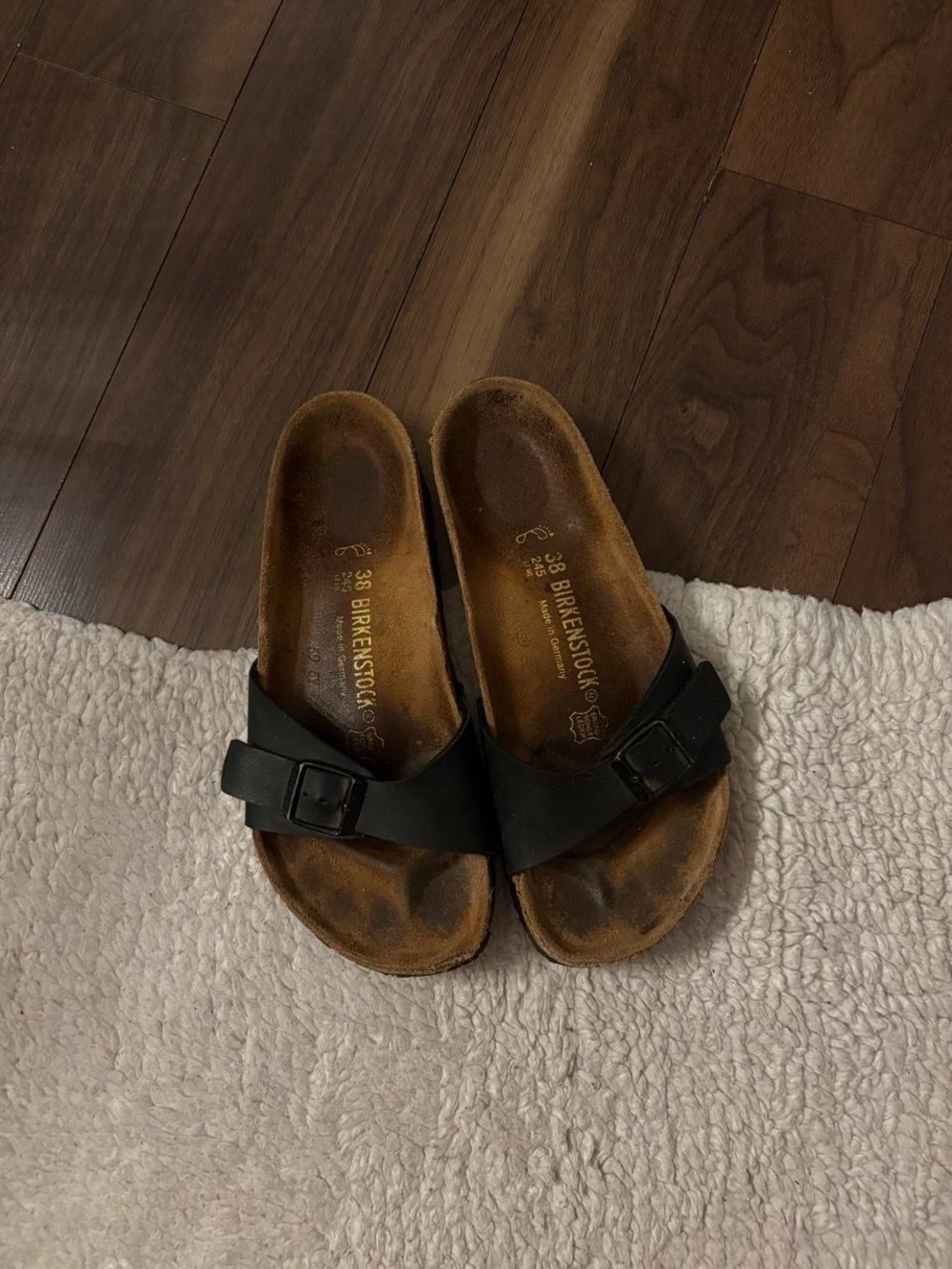 🤎BIRKENSTOCK MADRID BLACK LEATHER SANDALS